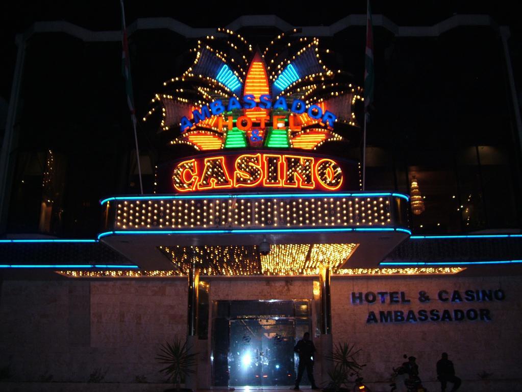 Ambassador Hotel & Casino Paramaribo Bagian luar foto