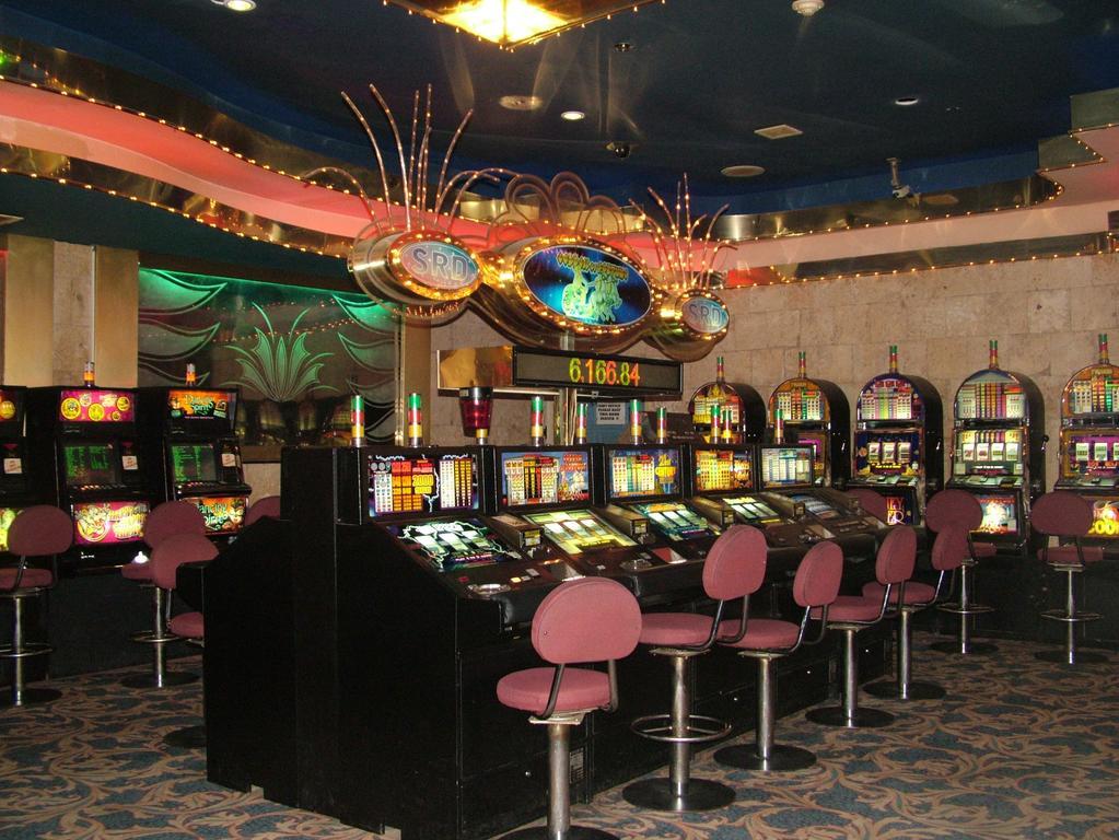 Ambassador Hotel & Casino Paramaribo Bagian luar foto