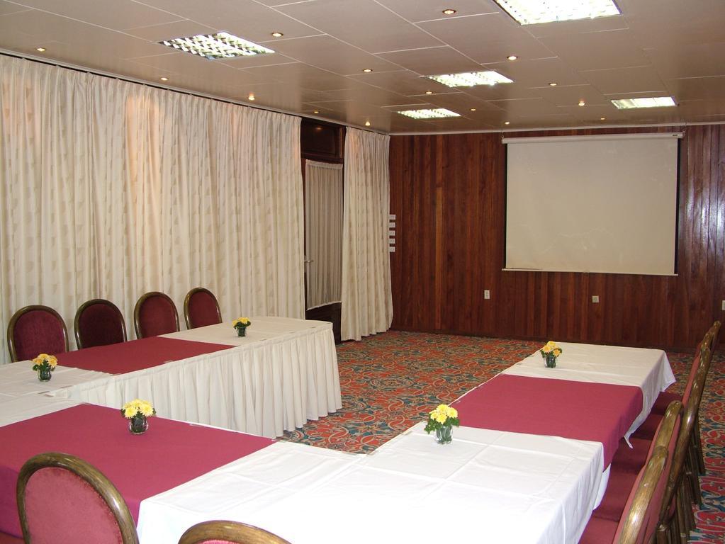 Ambassador Hotel & Casino Paramaribo Bagian luar foto